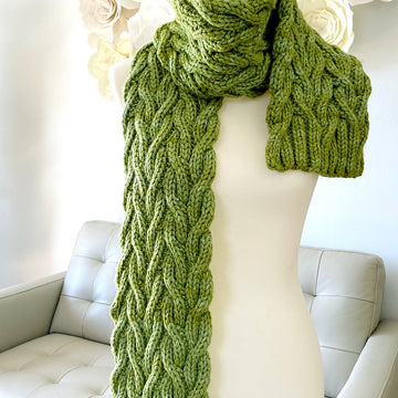 Reversible Cable Vine Scarf