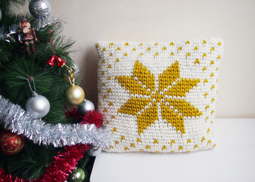 Nordic star pillow