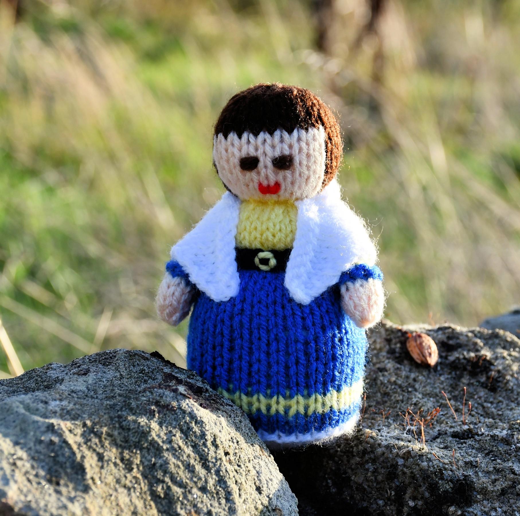 Victorian Postmistress Doll Knitting Pattern - Toy Knitting Pattern