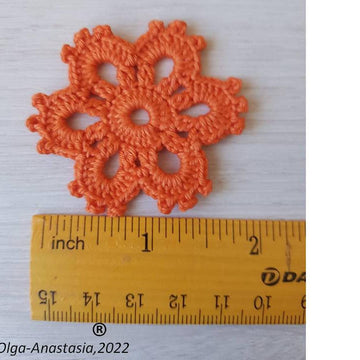 Crochet flower for 6 petals in autumn decor