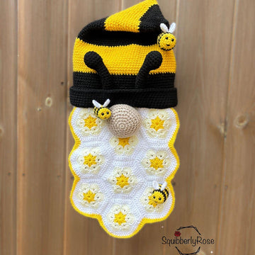 Bee Gnome Wreath
