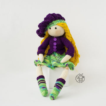 Doll Janet (Beads jointed ) knitted flat
