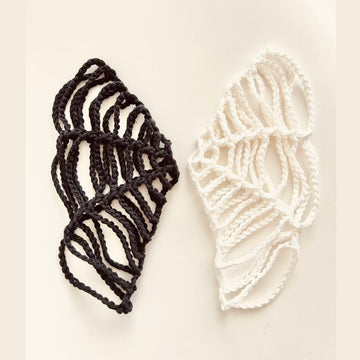 Hexi Mittens Spider Web