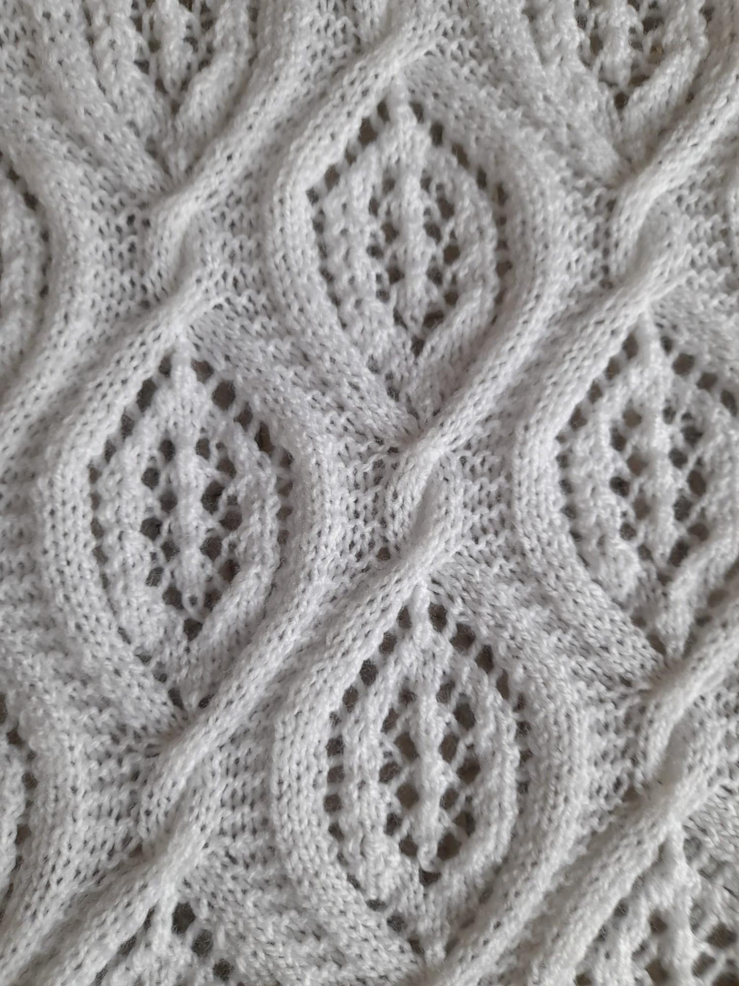 Braided Diamonds Baby Shawl