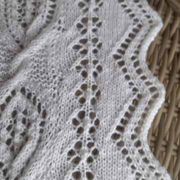 Braided Diamonds Baby Shawl