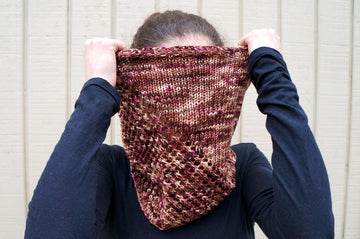 Mocha Berry Cowl