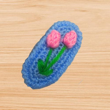 Crochet oval flowers hair clip