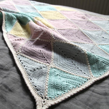 Diamant Baby Blanket