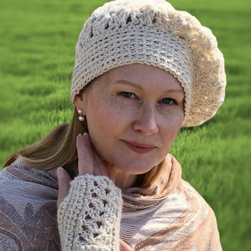 Clover Beret and Mitts Set