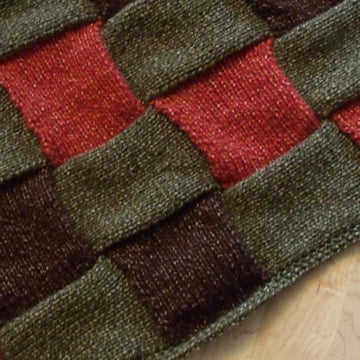 Gridlac Shawl
