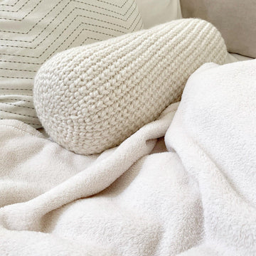 Lean Back Bolster Pillow - The DUAVAO