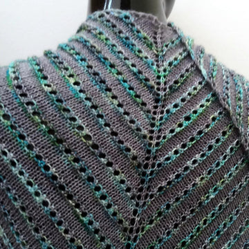 Nice 'n Easy Shawl