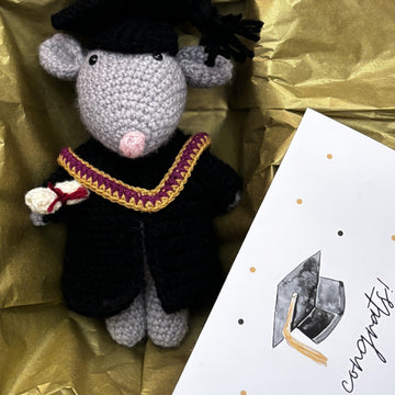 Graduation Mouse