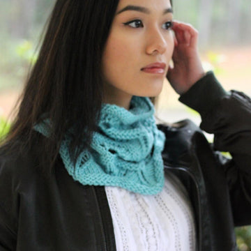 Calyssa Cowl