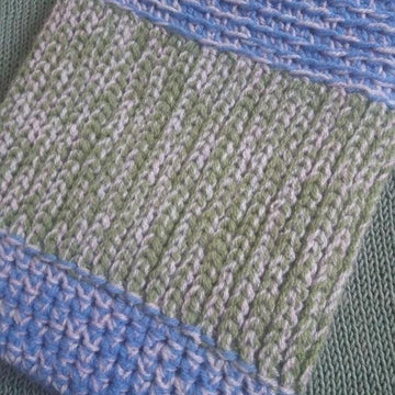 Hot water bottle cosy / cover crochet pattern