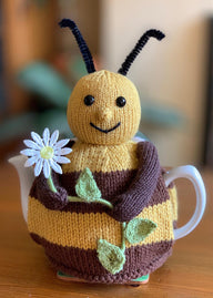 Bee Happy Tea Cosy