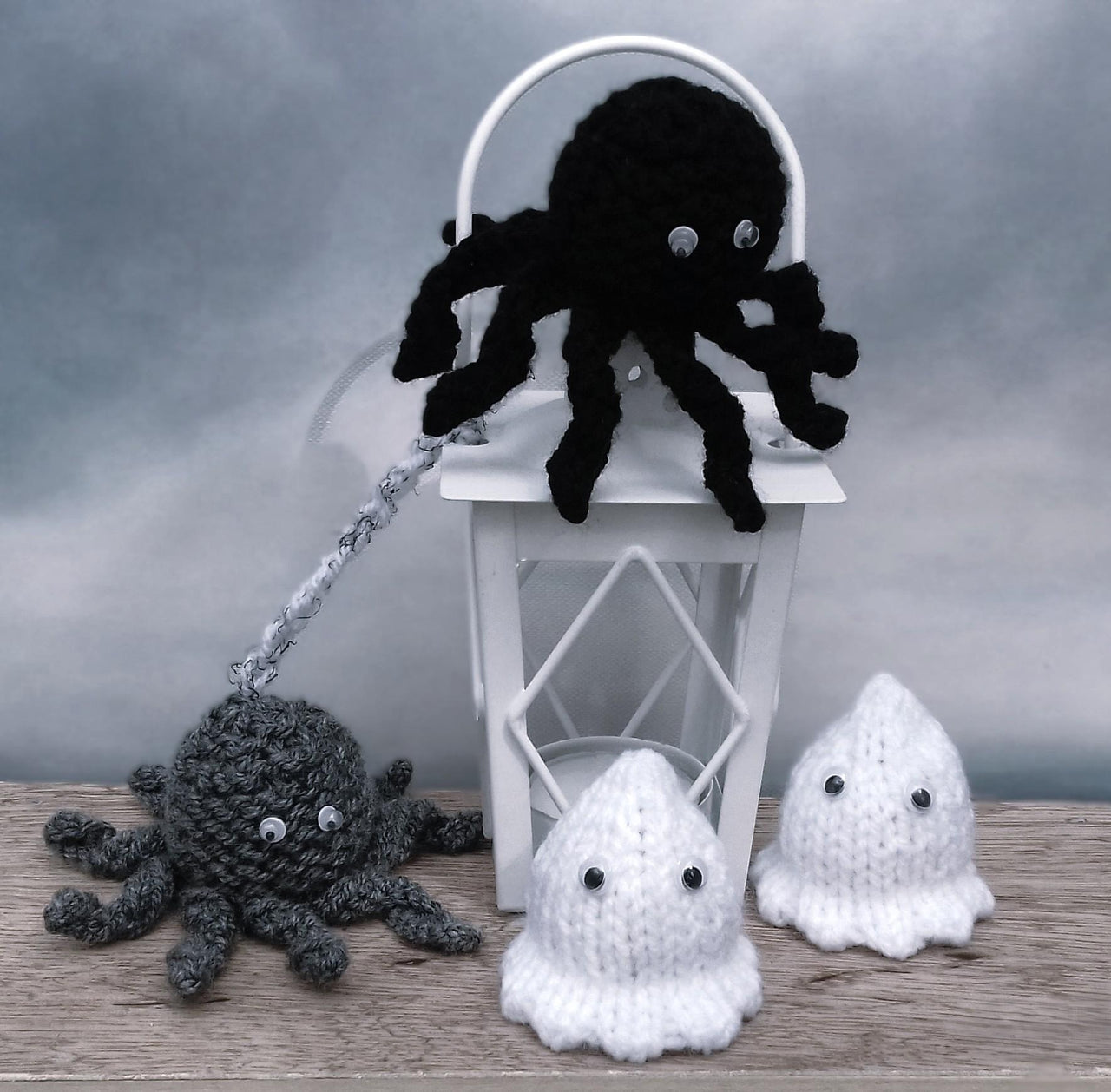 Halloween Spiders & Ghosts - Ferrero Rocher Covers