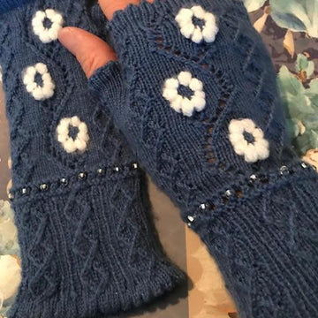 The Gardener Did It Mitts