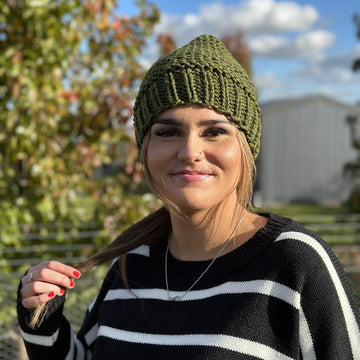 Suzana Easy Knit Beanie