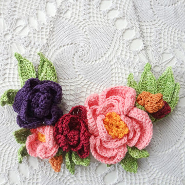 Peony Necklace