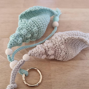 Seashell coral bag charm keychain crochet pattern B2