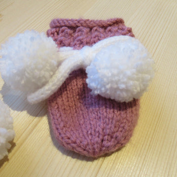 Baby Winter Lacy Cuff Mittens
