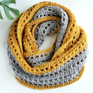 Arista Infinity Scarf