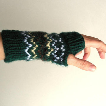 Fits Like a Glove: Fingerless Glove with Fair Isle