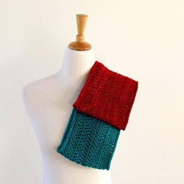 Zaggy Cowl