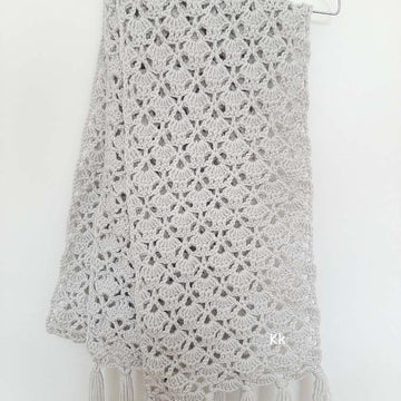Easy Shell Lacy Crochet Scarf