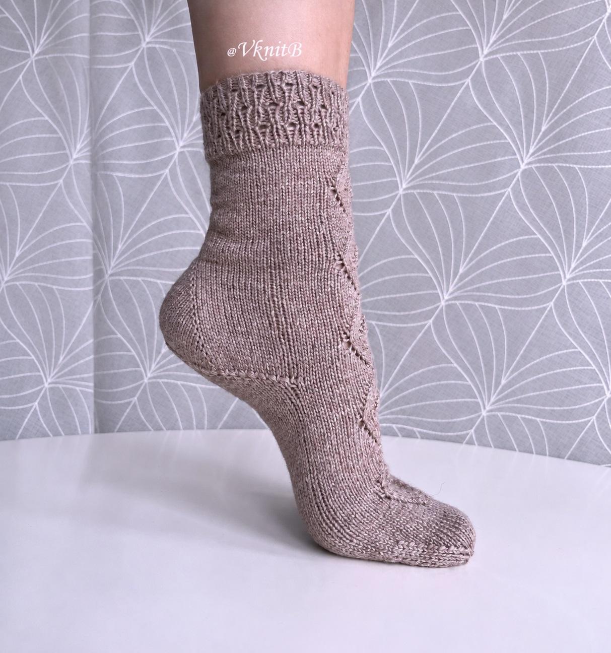 Whispering Diamonds Socks