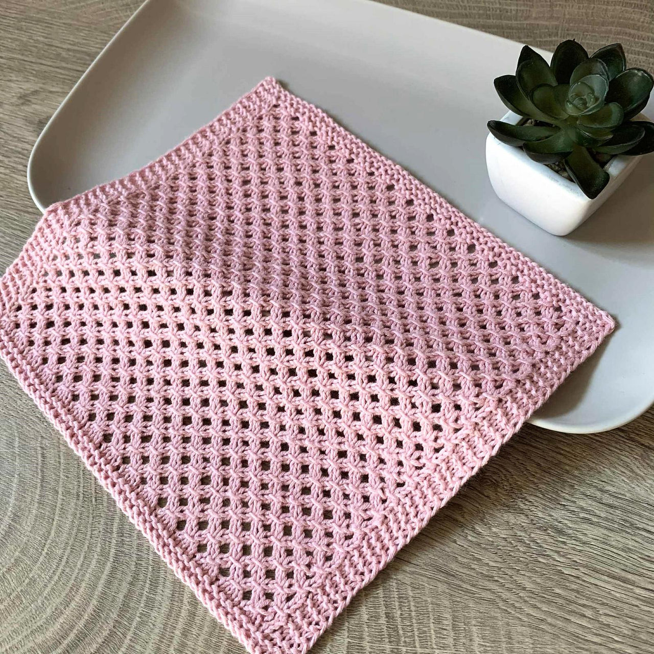 Freya dishcloth