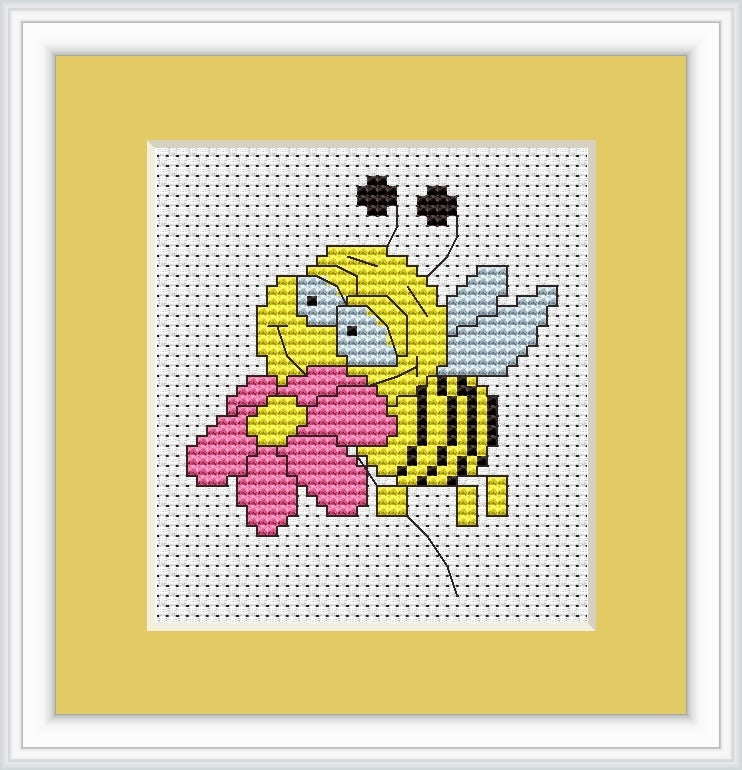 Luca-S Bee Mini Kit Cross Stitch Kit - 6.5cm x 7.5cm