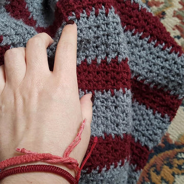 B&G Throw