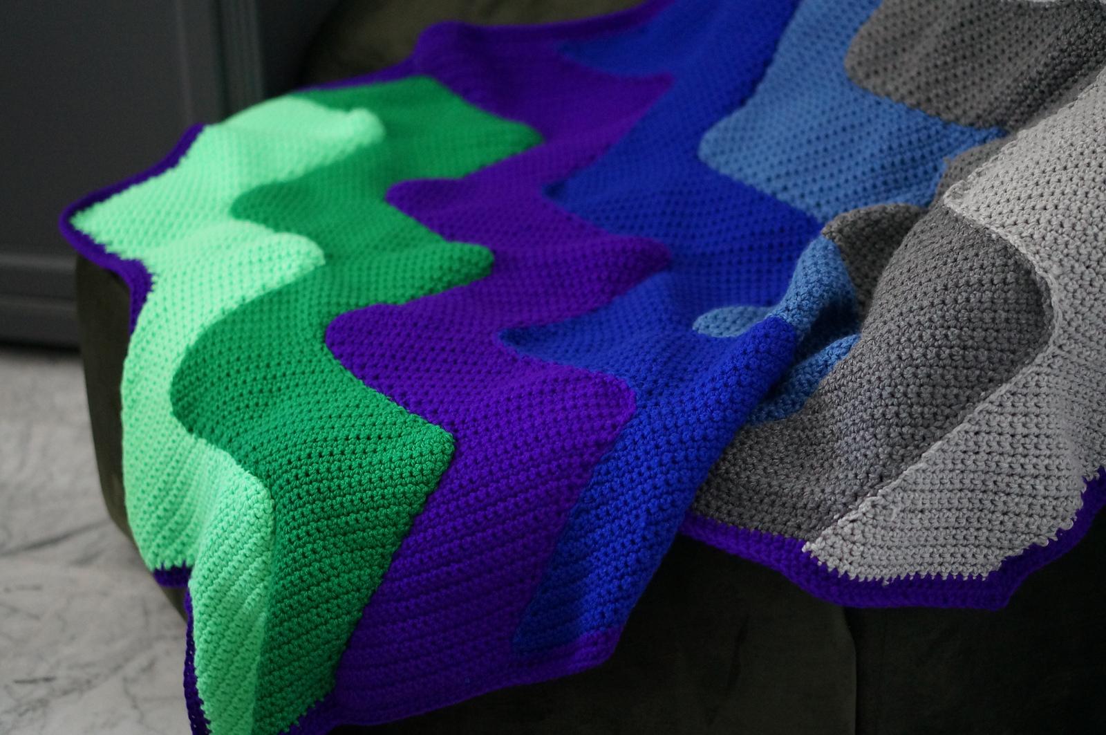 Wavy blanket