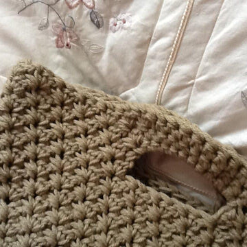 Crocheted City Bag