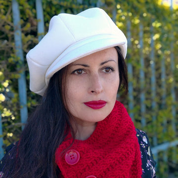 Inesse knit scarf with buttons
