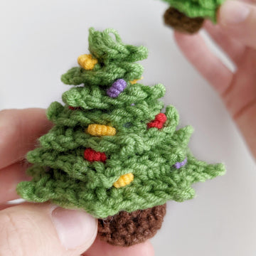 Crochet Christmas tree amigurumi pattern
