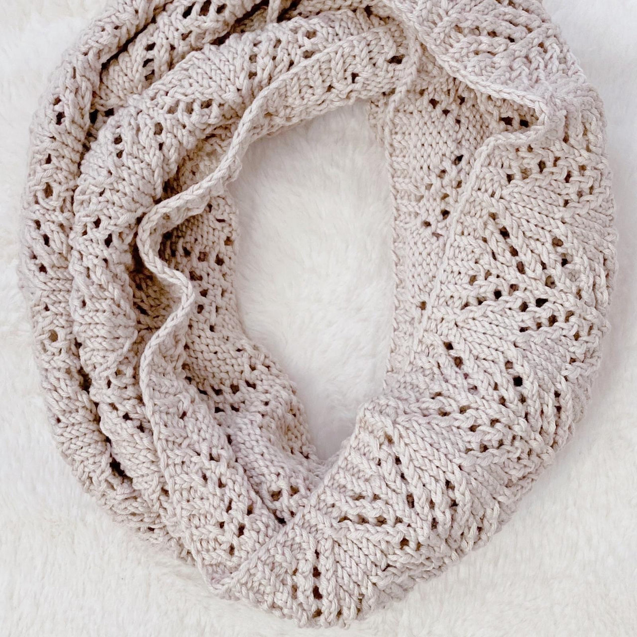 Mae Infinity Scarf | Easy Lace Cowl