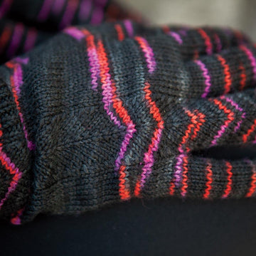 Arrow Gloves