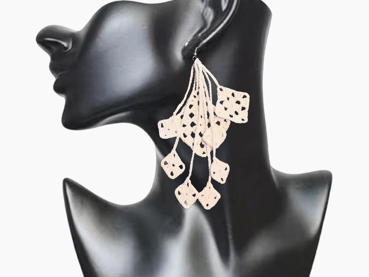 Granny square earrings pattern