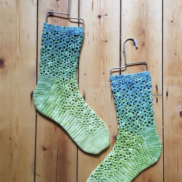 Trailing Lace Socks