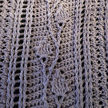 Triangular Scarf "Nikaia"