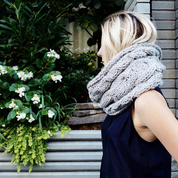 Après-Ski Cable Infinity Scarf