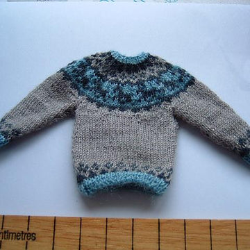 1:12th scale Icelandic style sweater with horses