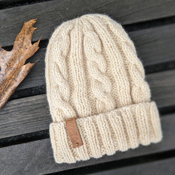 Crème Brûlée Cable Knit Hat