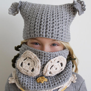 Luna the Owl Hat and Cowl Set
