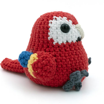 Amigurumi Scarlet Macaw
