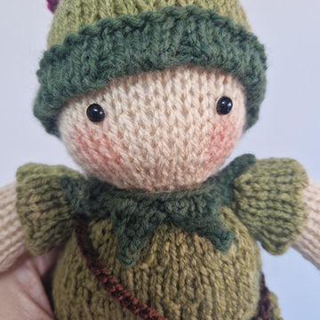 Thistly dolly