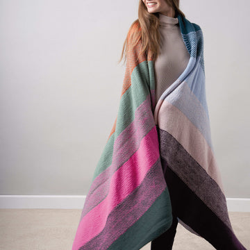 Hibernate Throw in Rowan Pure Wool Superwash Worsted - ZB299-00008-DE - Downloadable PDF